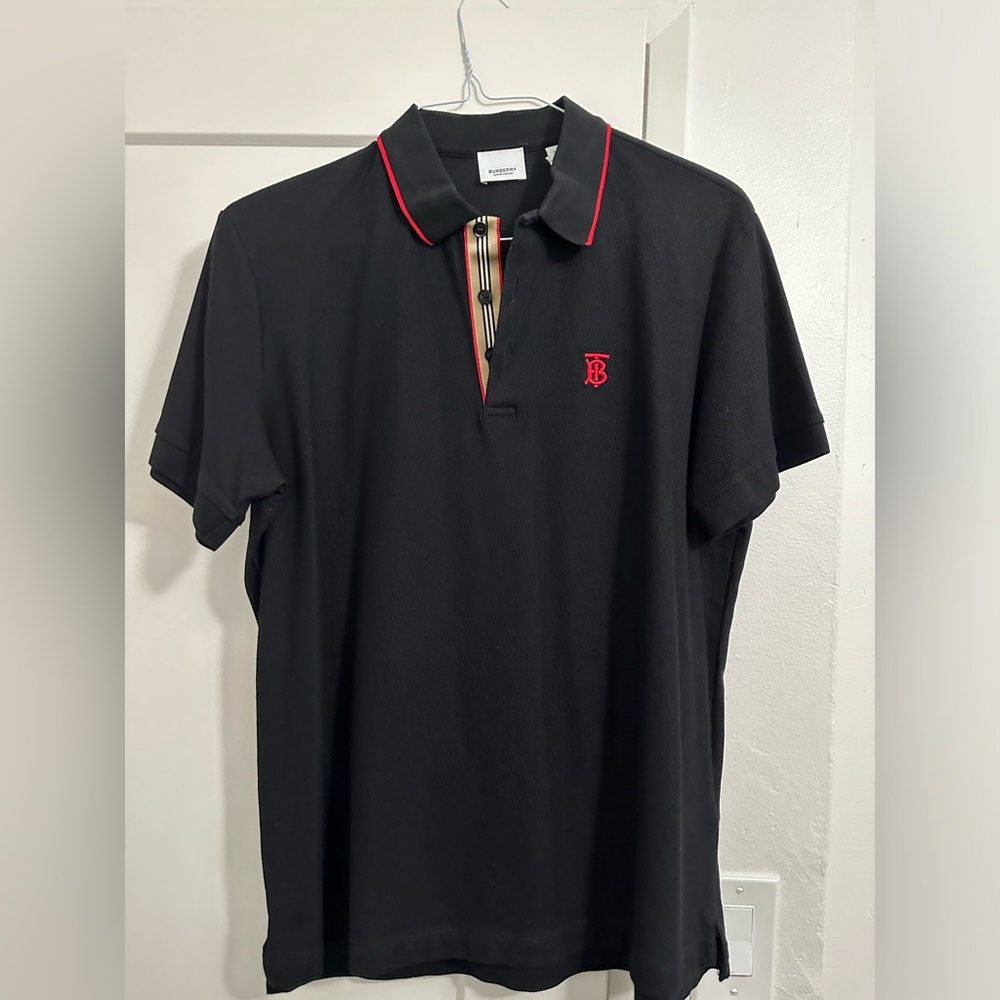 Men Burberry black polo size large